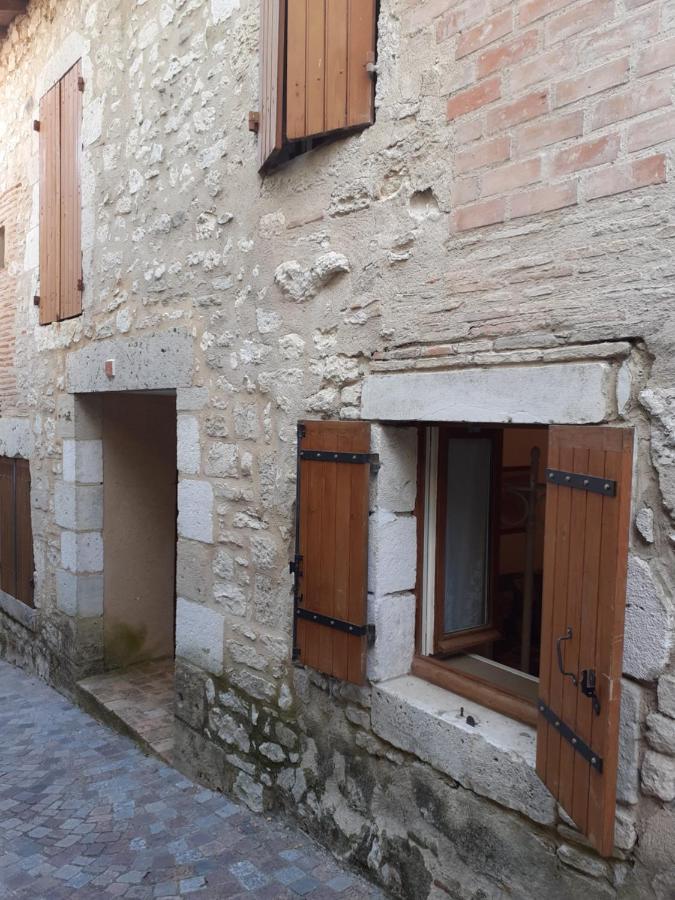 Petit Gite Des Augustins Monflanquin Eksteriør billede